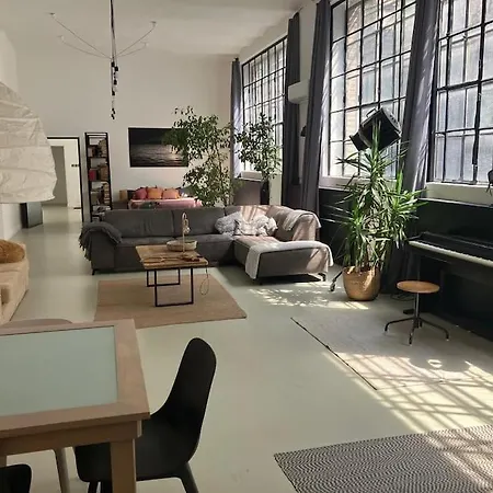 Apartment Unique Loft In Budapest